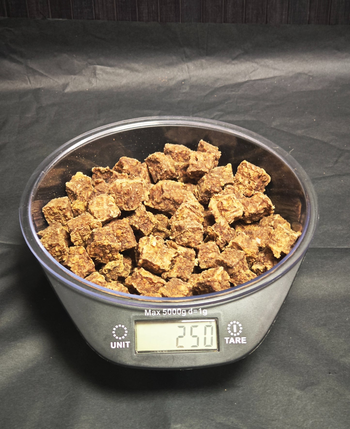 Lamb cubes - The ideal training snack for sensitive dogs