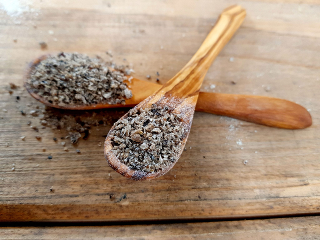 QCHEFS Toothbrush Flakes for Dogs – Stress-free dental care